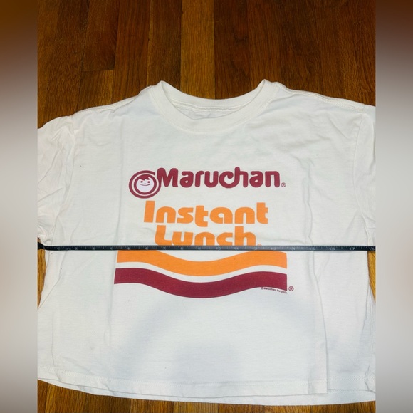 Maruchan Instant Lunch Graphic Crop Tee | Size M | Y2K Ramen Shirt - Picture 4 of 7